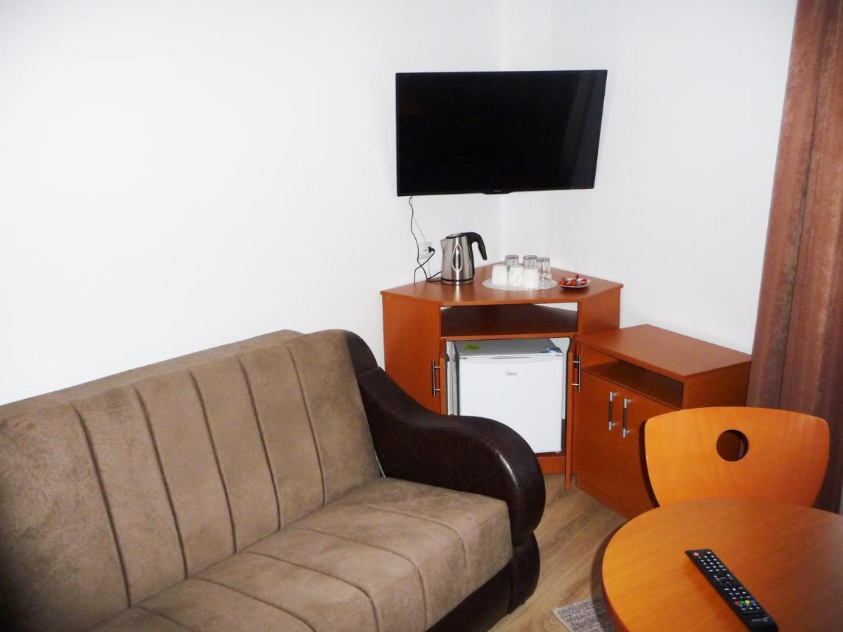 Sobe Rooms Aleksandar Ниш Экстерьер фото
